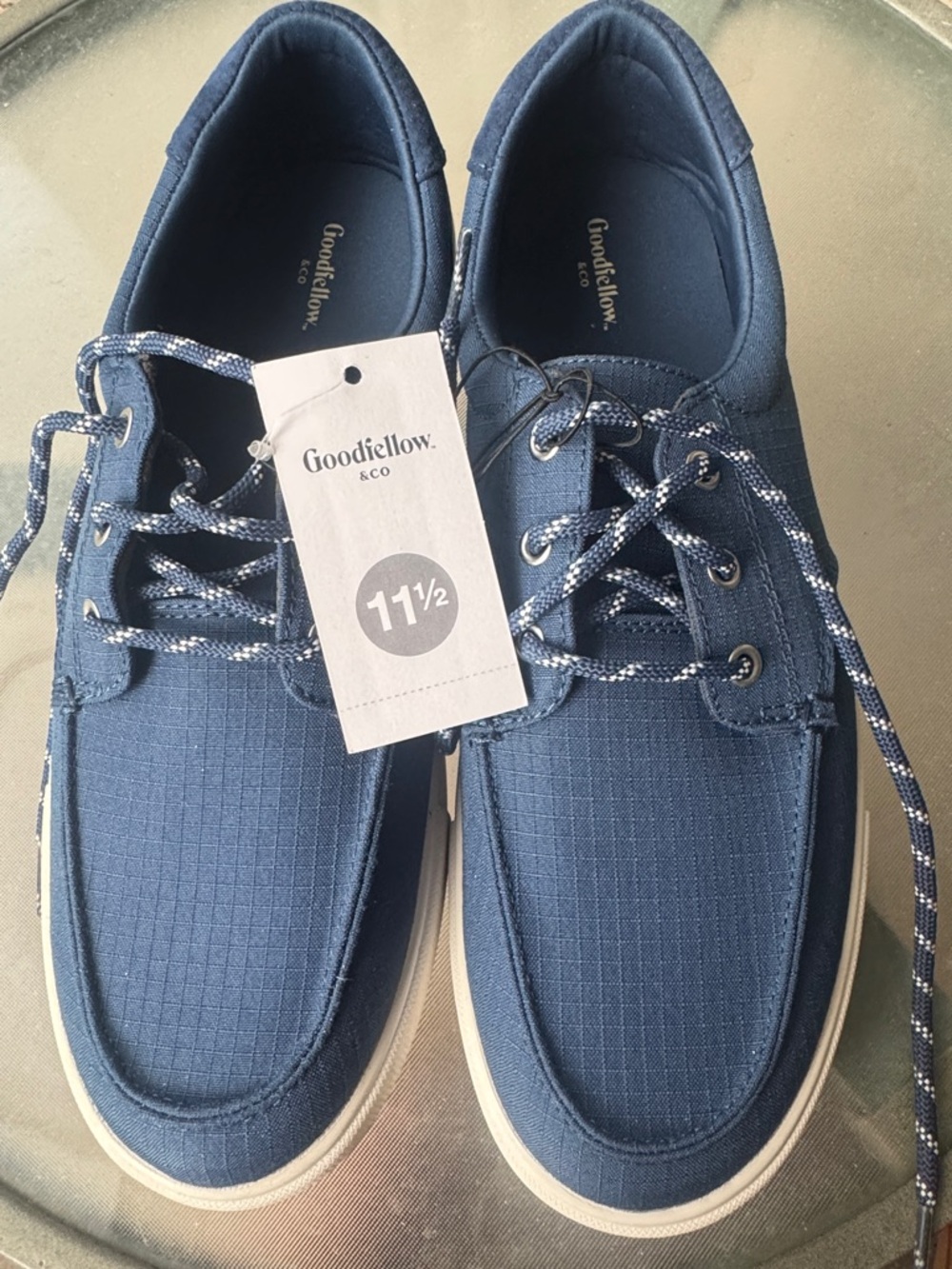 Men’s NWT Size 11 1/2 Goodfellow & Co Navy Canvas Boat Shoes with Contrast Laces